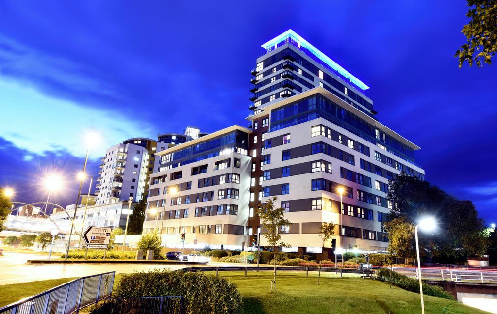 Linx Apartments Skyline Plaza Basingstoke Exteriér fotografie